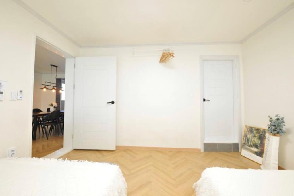 Villa Yeonnam Wave à Séoul Extérieur photo